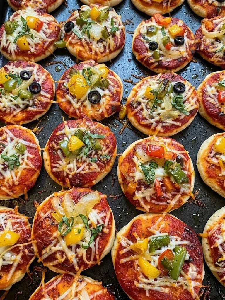 Mini Pizzas Maison